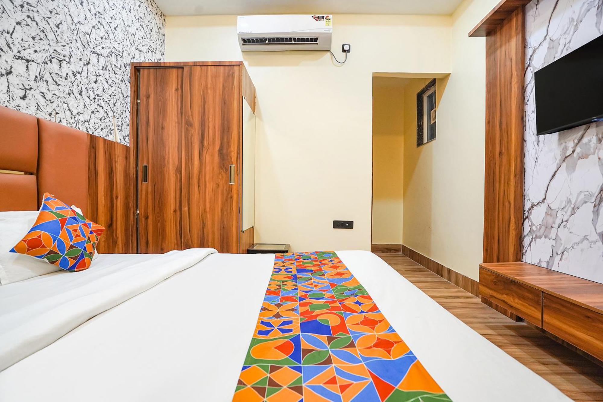 Fabhotel The Vrindavan Inn Exterior foto